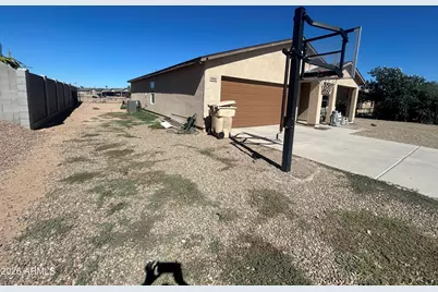 9066 W Torreon Drive, Arizona City, AZ 85123 - Photo 4