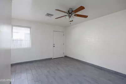 9450 N 17th Avenue, Phoenix, AZ 85021 - Photo 14