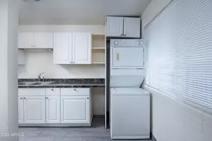 9450 N 17th Ave, Phoenix, AZ 85021 - Photo 20