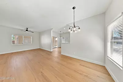 3740 W Oregon Avenue, Phoenix, AZ 85019 - Photo 2