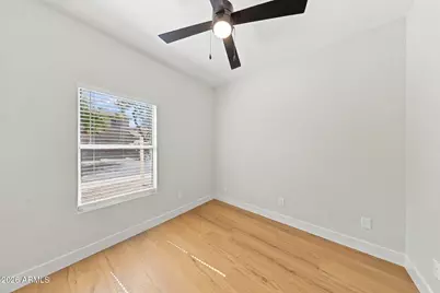 3740 W Oregon Avenue, Phoenix, AZ 85019 - Photo 12