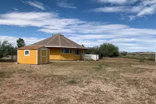 2920 E Loma Alta Dr, Douglas, AZ 85607 - Photo 2