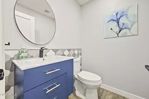 3230 E Yucca St, Phoenix, AZ 85028 - Photo 14
