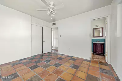 2940 N 53rd Place, Phoenix, AZ 85018 - Photo 18
