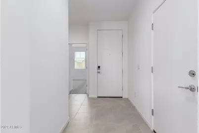 12704 W Marguerite Avenue, Avondale, AZ 85323 - Photo 6