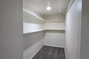 6725 N 55th Ave, Glendale, AZ 85301 - Photo 24
