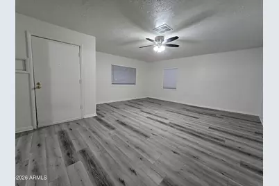 6725 N 55th Drive, Glendale, AZ 85301 - Photo 6