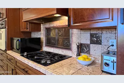 13917 W Pavillion Drive, Sun City West, AZ 85375 - Photo 16