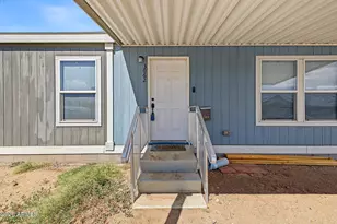 3062 W Smoketree St, Apache Junction, AZ 85120 - Photo 8