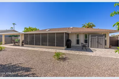 16846 N Meadow Park Drive, Sun City, AZ 85351 - Photo 32