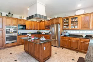 7910 W Briden Ln, Peoria, AZ 85383 - Photo 10
