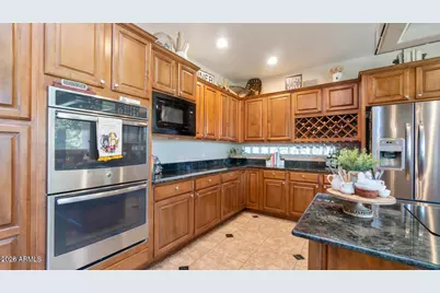 7910 W Briden Lane, Peoria, AZ 85383 - Photo 12