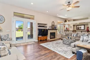 7910 W Briden Ln, Peoria, AZ 85383 - Photo 8