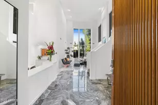 7616 E Sierra Vista Dr, Scottsdale, AZ 85250 - Photo 2