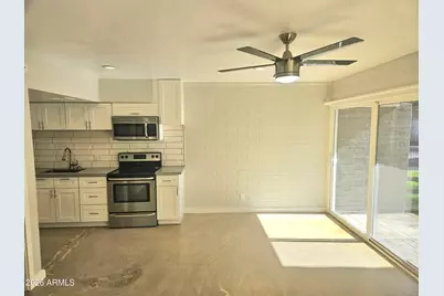 4241 N 26th Street #9A, Phoenix, AZ 85016 - Photo 2
