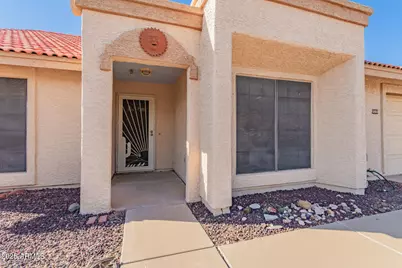 5860 W Saragosa Street, Chandler, AZ 85226 - Photo 4
