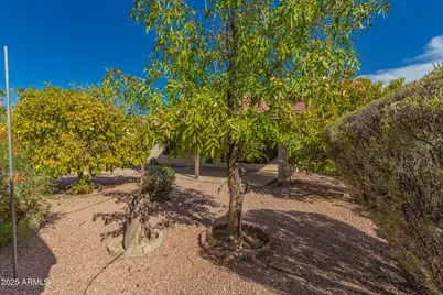 5860 W Saragosa Street, Chandler, AZ 85226 - Photo 30