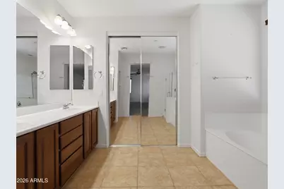 9011 W Red Fox Road, Peoria, AZ 85383 - Photo 30