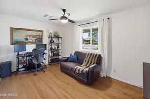 3936 E Desert Cove Ave, Phoenix, AZ 85028 - Photo 16