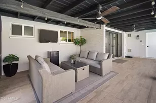 3936 E Desert Cove Ave, Phoenix, AZ 85028 - Photo 18