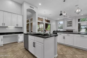 18210 N 53rd St, Scottsdale, AZ 85254 - Photo 16