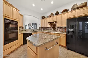 7445 E Eagle Crest Dr, Mesa, AZ 85207 - Photo 4