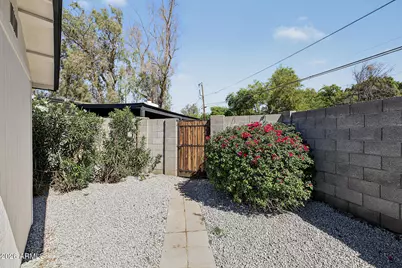 1330 E Catalina Drive, Phoenix, AZ 85014 - Photo 40