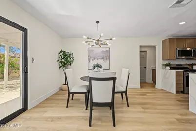 1330 E Catalina Drive, Phoenix, AZ 85014 - Photo 16