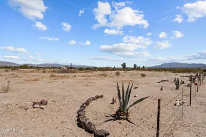 000X 66th Street #2, Salome, AZ 85348 - Photo 2