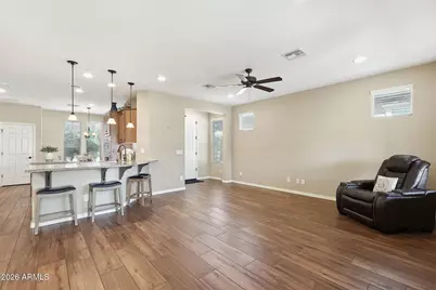 253 E Alcatara Avenue, Queen Creek, AZ 85140 - Photo 8
