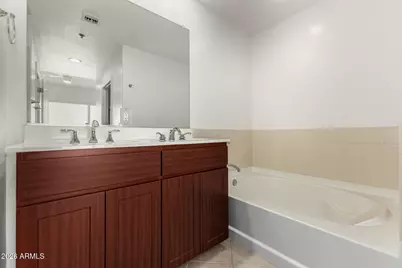2302 N Central Avenue #404, Phoenix, AZ 85004 - Photo 16