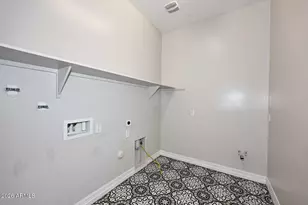 8772 W Brooklite Ln, Peoria, AZ 85383 - Photo 36