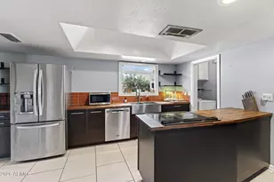 131 E Riviera Dr, Tempe, AZ 85282 - Photo 8