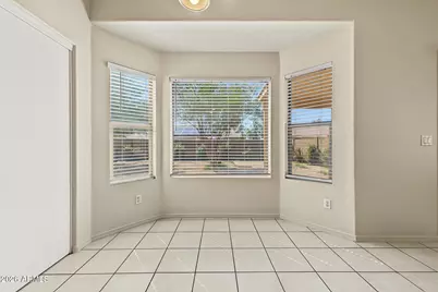5458 N 77th Drive, Glendale, AZ 85303 - Photo 4