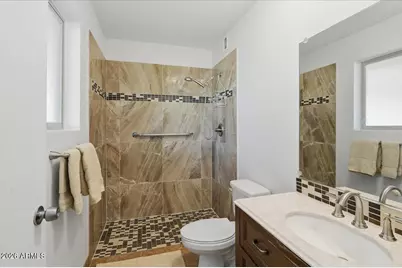 10916 W Peoria Avenue, Sun City, AZ 85351 - Photo 14