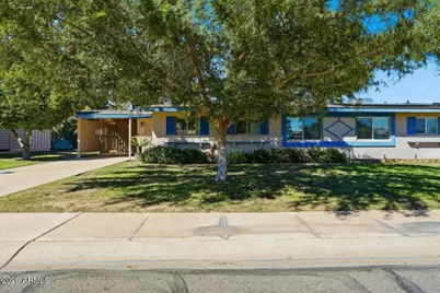 10916 W Peoria Avenue, Sun City, AZ 85351 - Photo 1