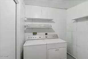 10916 W Peoria Ave, Sun City, AZ 85351 - Photo 28