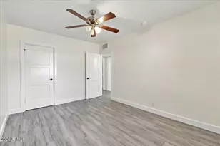 2535 E Clarendon Ave, Phoenix, AZ 85016 - Photo 14