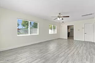 2535 E Clarendon Ave, Phoenix, AZ 85016 - Photo 4
