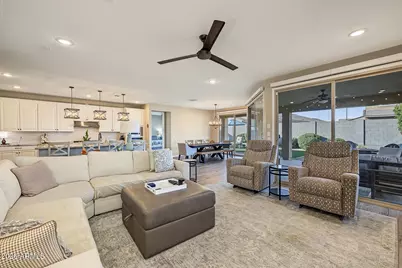 13986 W Alvarado Drive, Goodyear, AZ 85395 - Photo 8