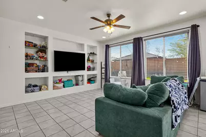 26065 W Quail Avenue, Buckeye, AZ 85396 - Photo 8