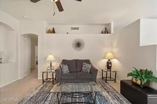 2110 W Carol Ann Way, Phoenix, AZ 85023 - Photo 4