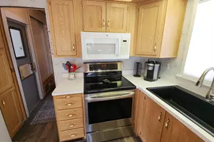 212 E Hedge Dr, Florence, AZ 85132 - Photo 14