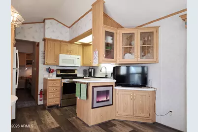 212 E Hedge Drive, Florence, AZ 85132 - Photo 10