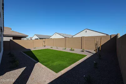 7908 W Frier Drive, Glendale, AZ 85303 - Photo 34