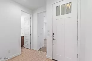 12535 W Kaler Dr, Glendale, AZ 85307 - Photo 8