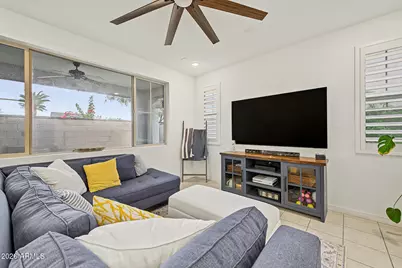 2873 S Central Drive, Chandler, AZ 85286 - Photo 6
