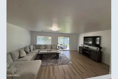 2739 E Beverly Lane, Phoenix, AZ 85032 - Photo 2