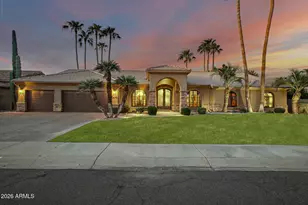 8678 E Windrose Dr, Scottsdale, AZ 85260 - Photo 2