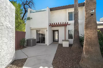 2021 E Solana Drive, Tempe, AZ 85281 - Photo 1